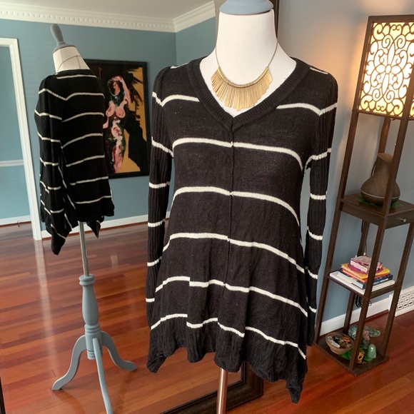 Lightweight Striped Sweater - Picture 1 of 5